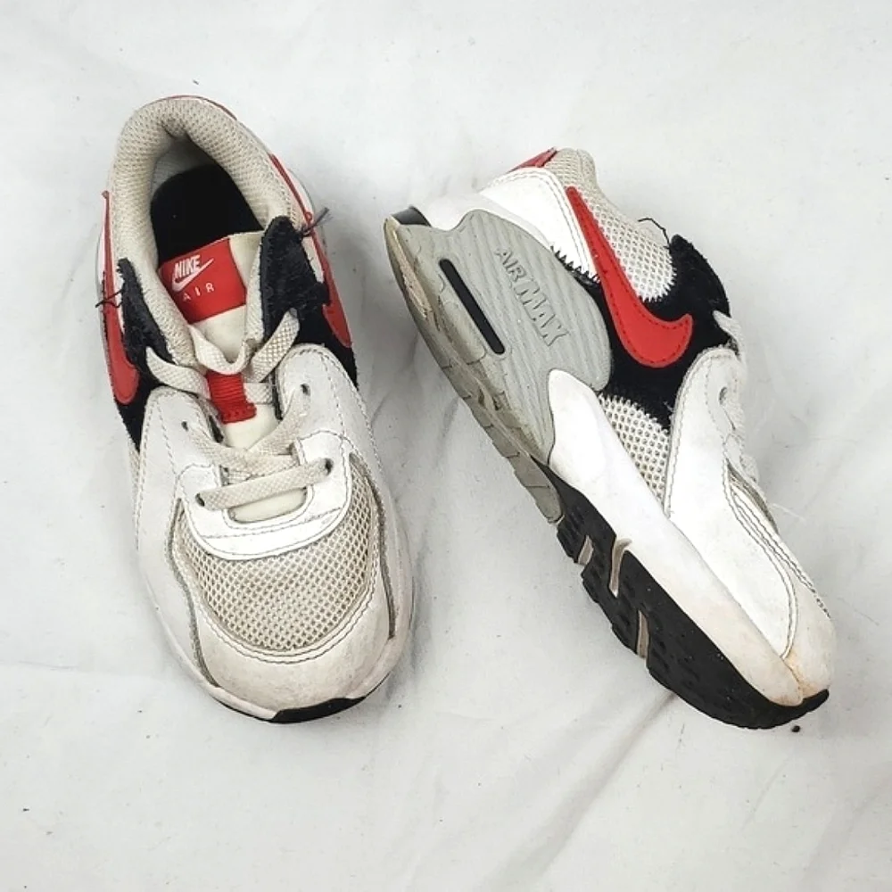 Nike Air Max Sneaker White Black Red